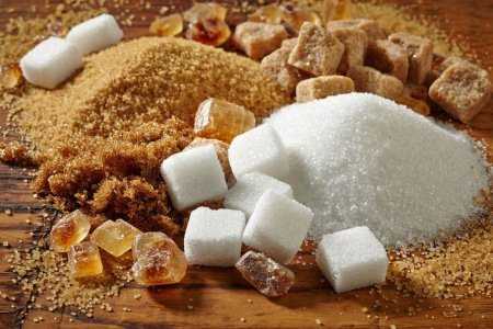 Признаки и симптомы, что вы едите слишком много сахара