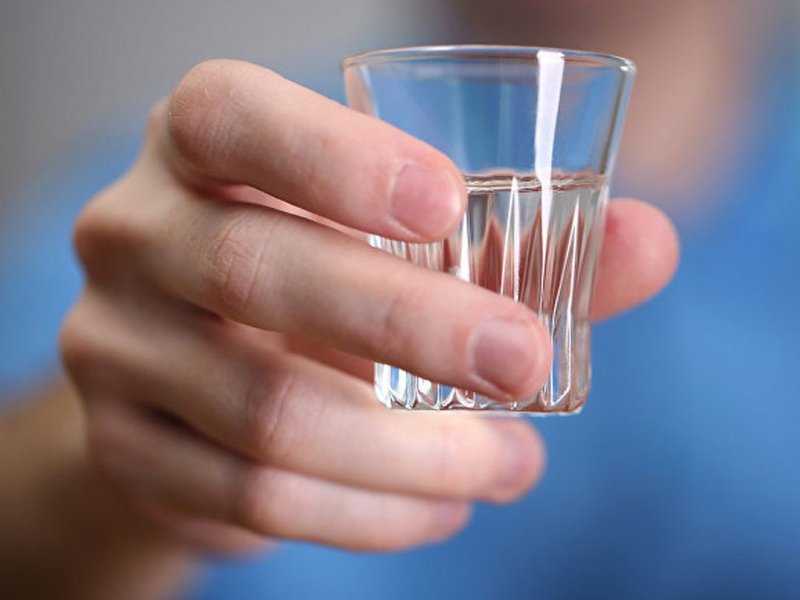Эксперимент показал, что водка и вино могут снижать холестерин