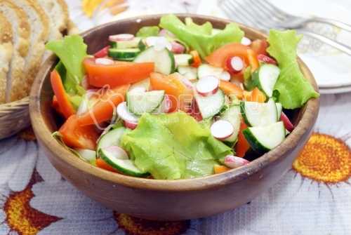 Лёгкий овощной салат - Пошаговый рецепт с фото