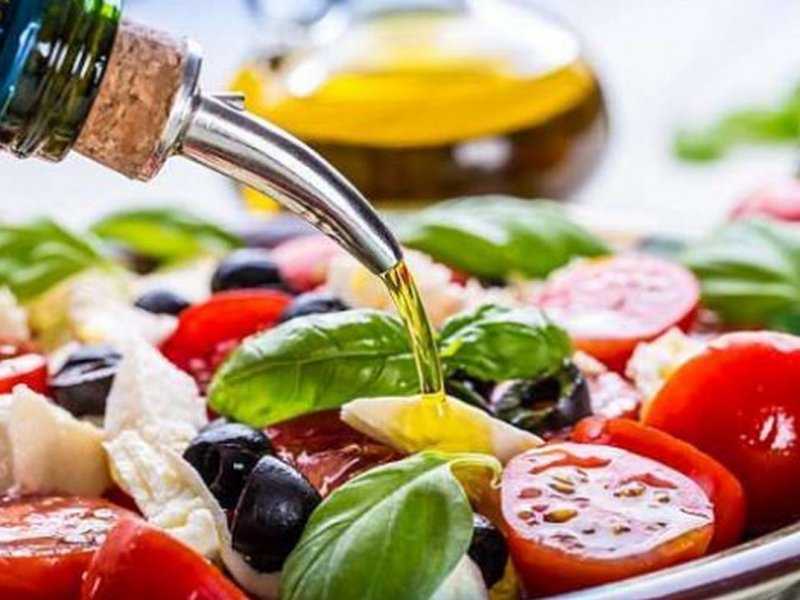 Следование средиземноморской диете сокращает жир в печени, сердце и других органах