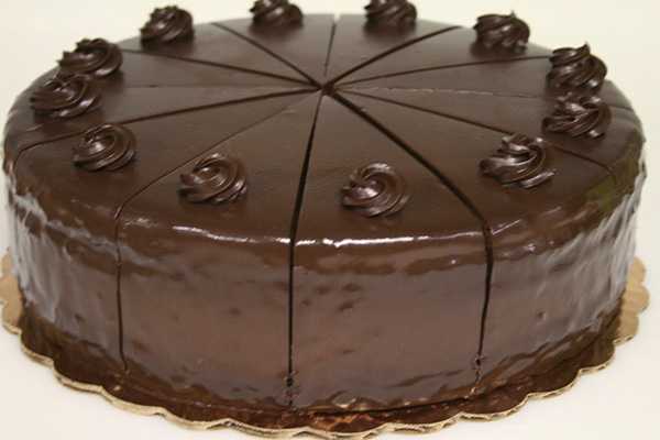 Десерт на день рождения - шоколадно-лимонный торт