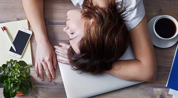 Синдром хронической усталости: причина и симптомы