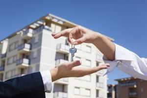 Инвестиции в квартиру: какую купить, чтобы дороже продать